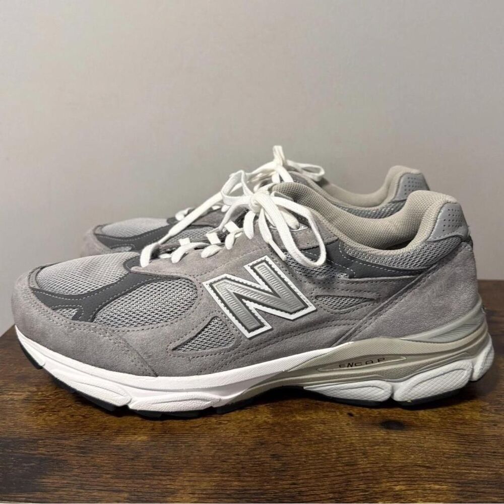 Men's New Balance Heritage Collection 990v3 Grey Classic Sneakers SIZE 8